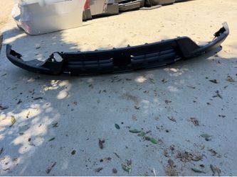 2025-2026 Ford Explorer lower valence