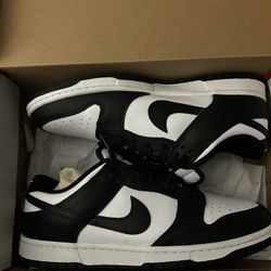 Nike panda dunks