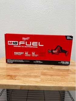Milwaukee M18 Fuel Hackzall One Handed Recip saw