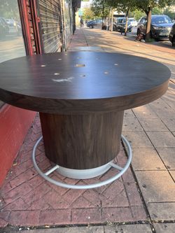 Custom Table  For Display, Podcast And More