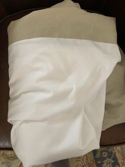 West Elm Cal King Bed Skirt Like New
