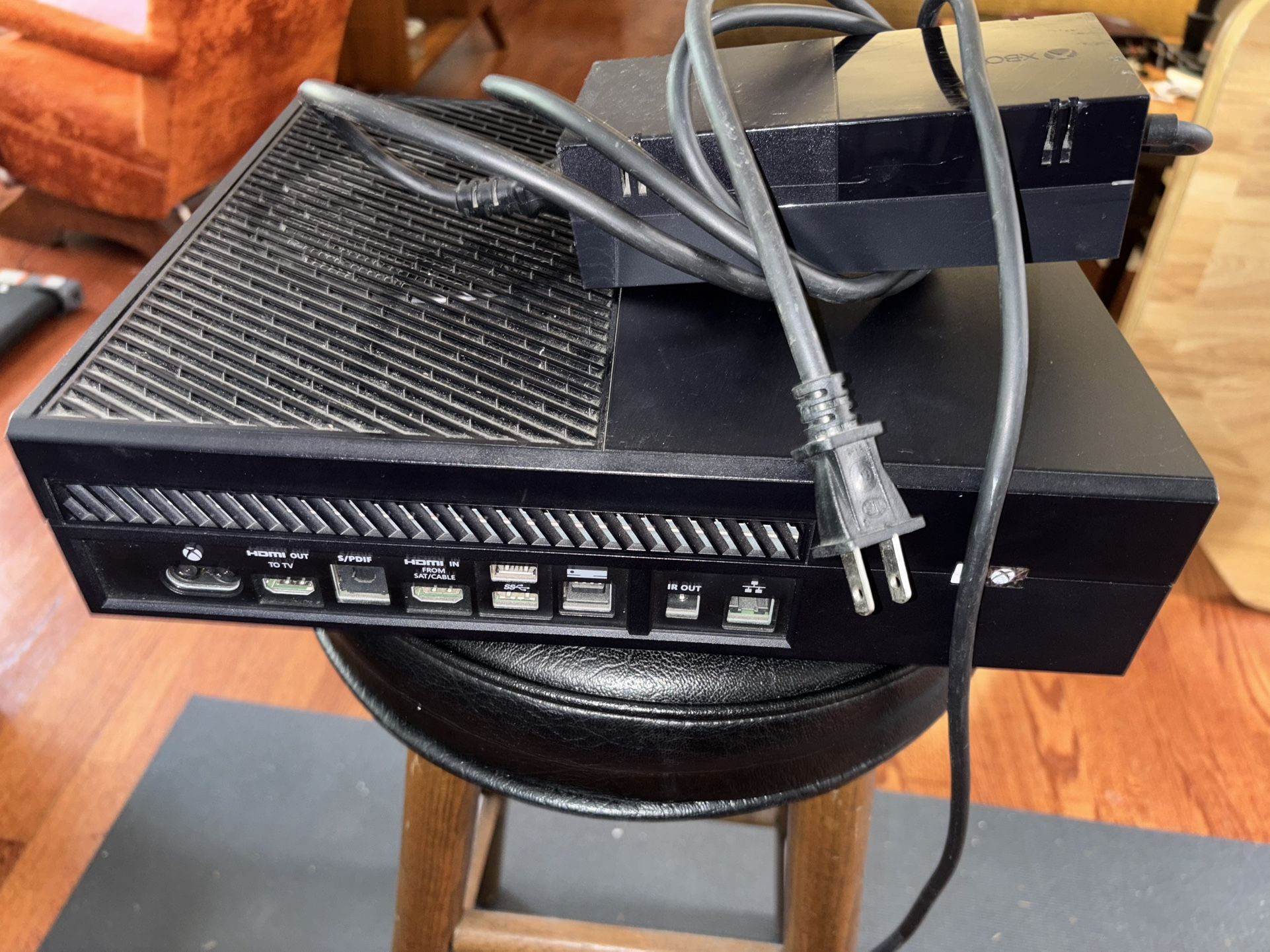 Xbox One Black