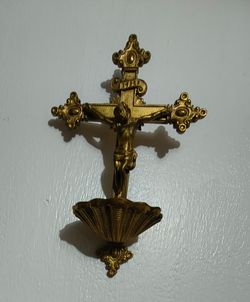 VINTAGE BRONZE / BRASS WALL CRUCIFIX 7.5"H×4.5" W