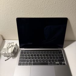 MacBook Pro 13” (2020) – Intel i5, 8GB RAM, 256GB SSD – Clean Reset