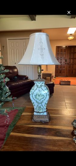 Asian Style Table Lamp