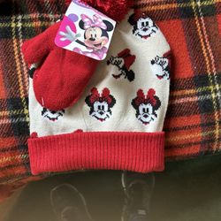 NEW! Disney Hat & Mitten Set for Child
