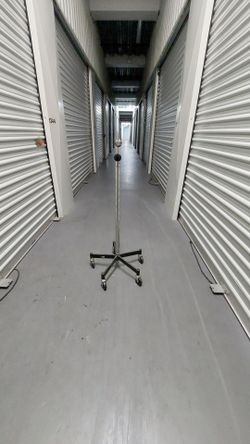Adjustable Light Stand Small Base