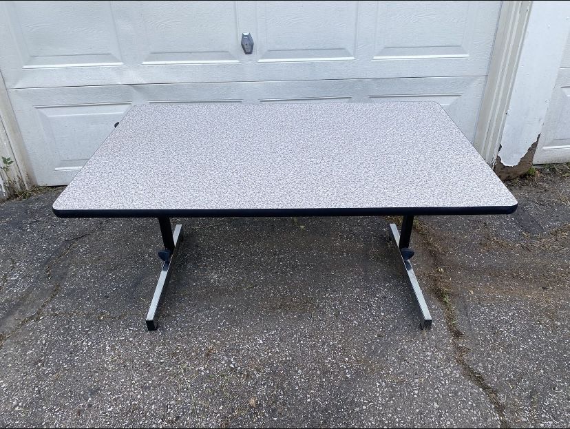Adjustable Height Gray Desk Table