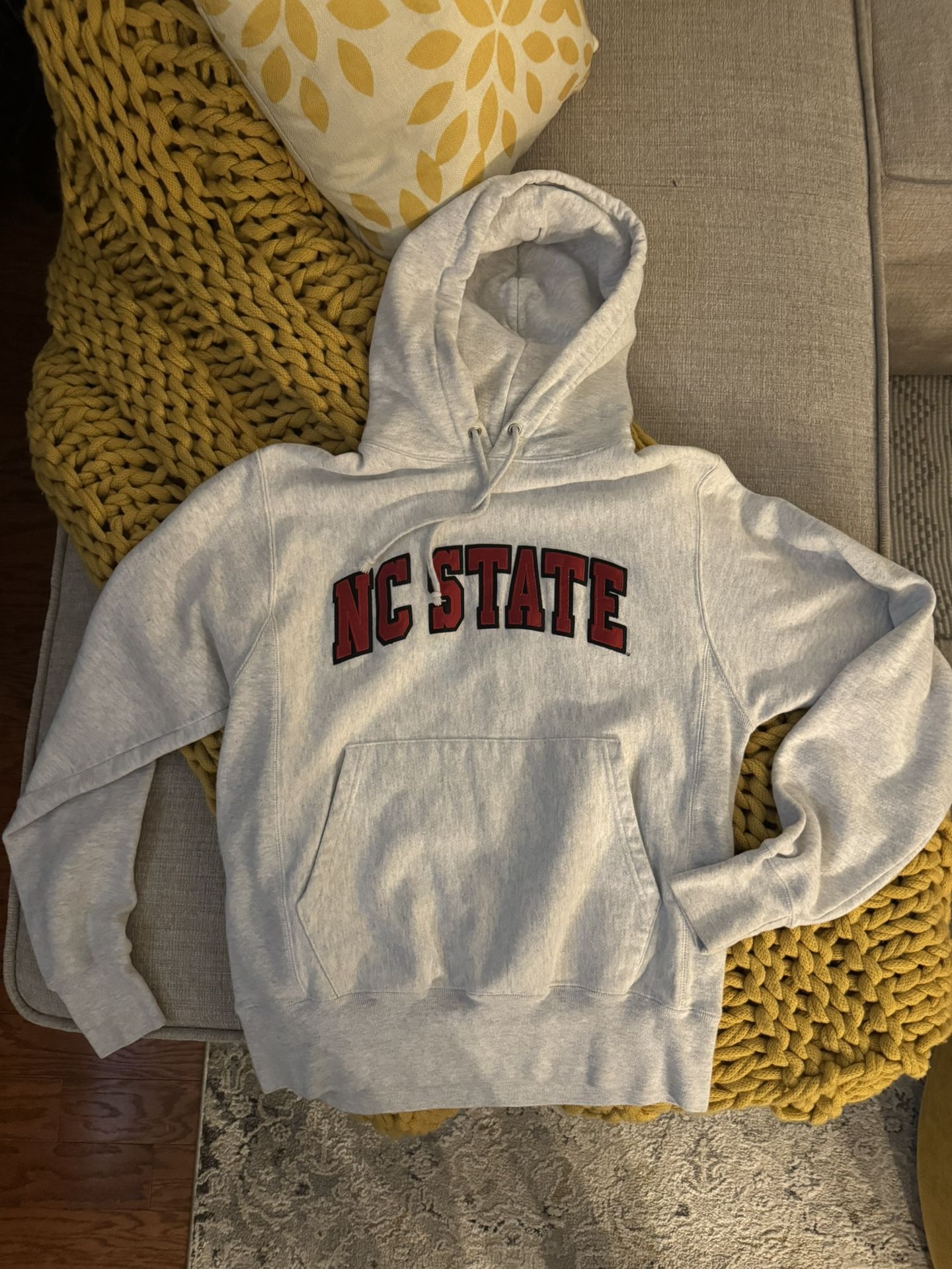 Champion Reverse Weave NC State  Wolfpack Hoodie (Gray) Size Small  