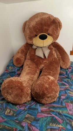 Giant Teddy Bear