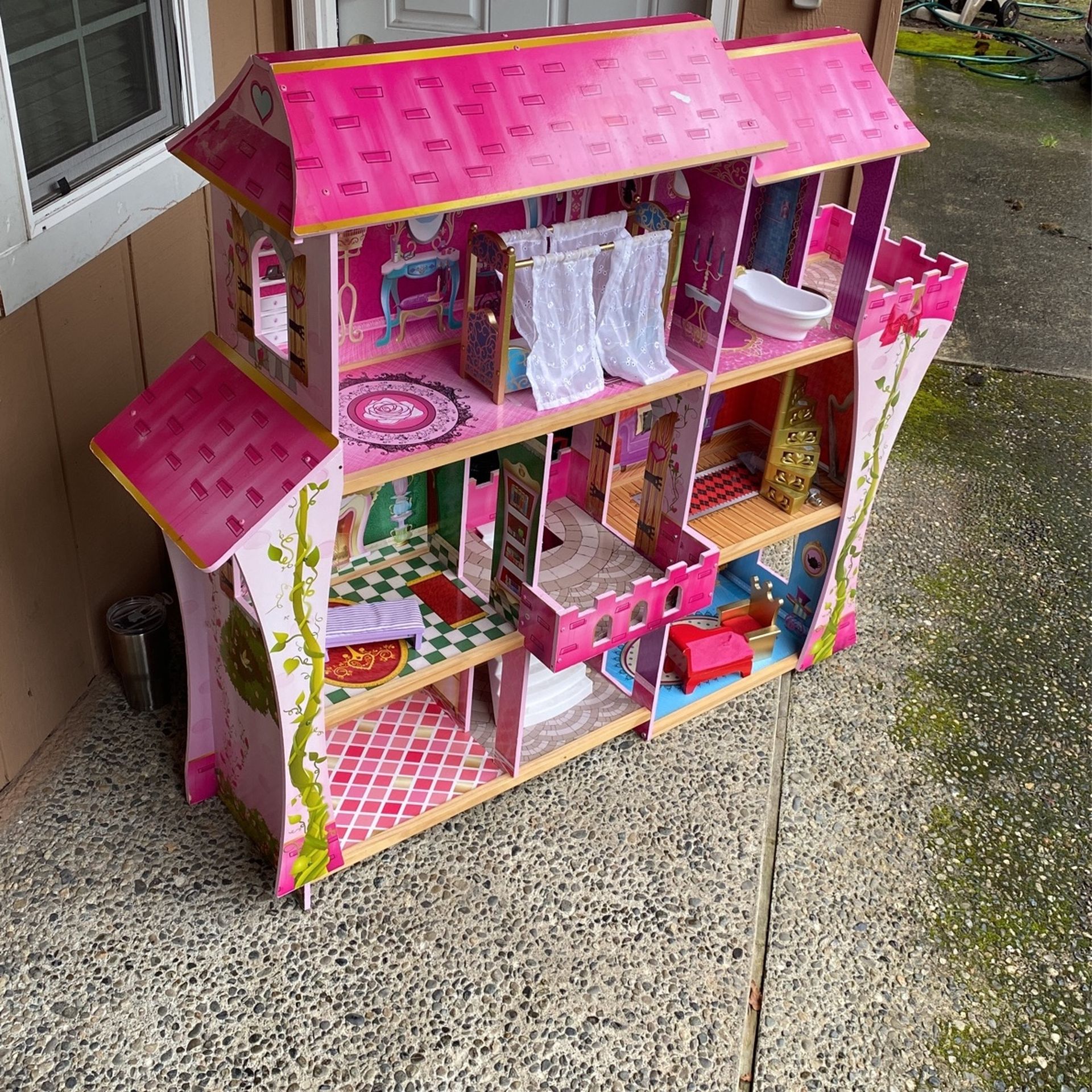 Doll House