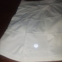 White Lululemon Skirt  Pace Rival Mid-Rise Skirt
Long