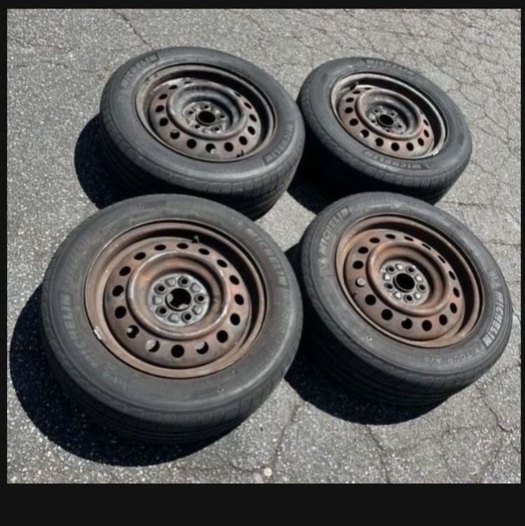 4 — 185/65r15 5x3.94 5x100 Stock Corolla Impreza Prius Wheels Rims Good Michelin Tires!!!!!!!