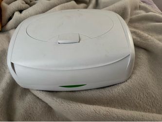 Baby wipe warmer