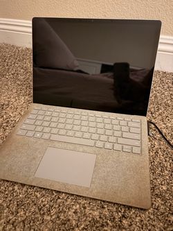 Microsoft Surface 11 Laptop