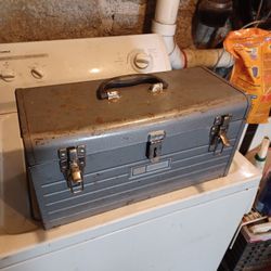 Craftsman  Steel Tool Box