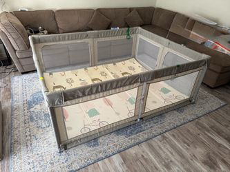 Large Baby Playpen with Play Mat