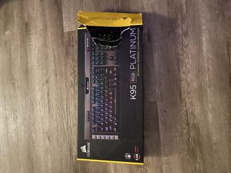 Corsair K95 RGB PLATINUM Mechanical Keyboard