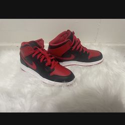 3 AIR JORDAN 1 MID (GS) 