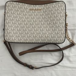 Michael Kors and Fossil purses for Sale
