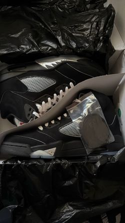 Jordan 5 Black Metallic Reimagined