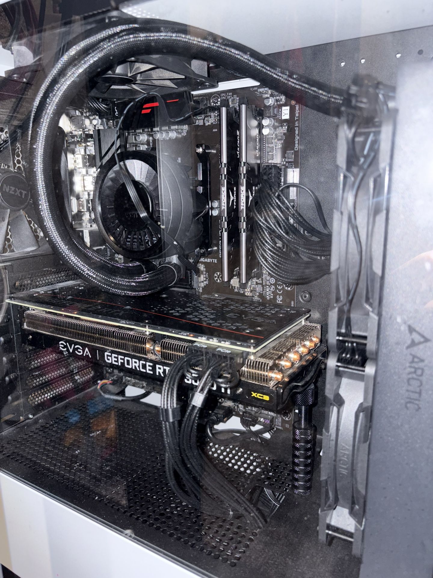 Gaming PC AMD