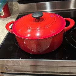 Brand New Tramontia Enemeled Cast Iron 5.2 L Covered Oval Dutch Oven