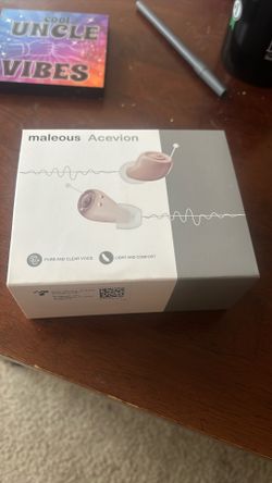 Hearing Aids for Seniors, Mini Rechargeable and Long-Lasting Invisable IN-THE-EAR Hearing Aids with Noise Cancelling, Customizable Listening Experienc