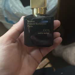 Oud satin Mood