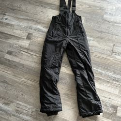 Sport Essentials Youth Unisex Snow Ski Suit Overall Pants Black Size 16 youth. Used once