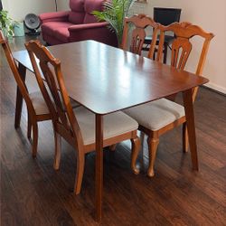4 Chair Dining table 