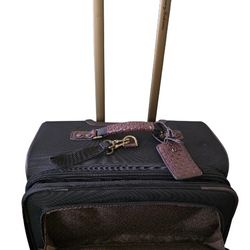 Tommy Bahama Brownstone Retreat II Collection Rolling Suitcase