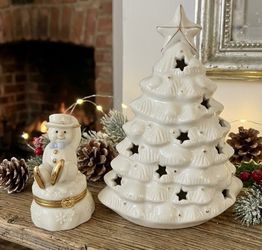 🎄Vintage and ceramic tree and Lenox snowman, $20 for set 🎄