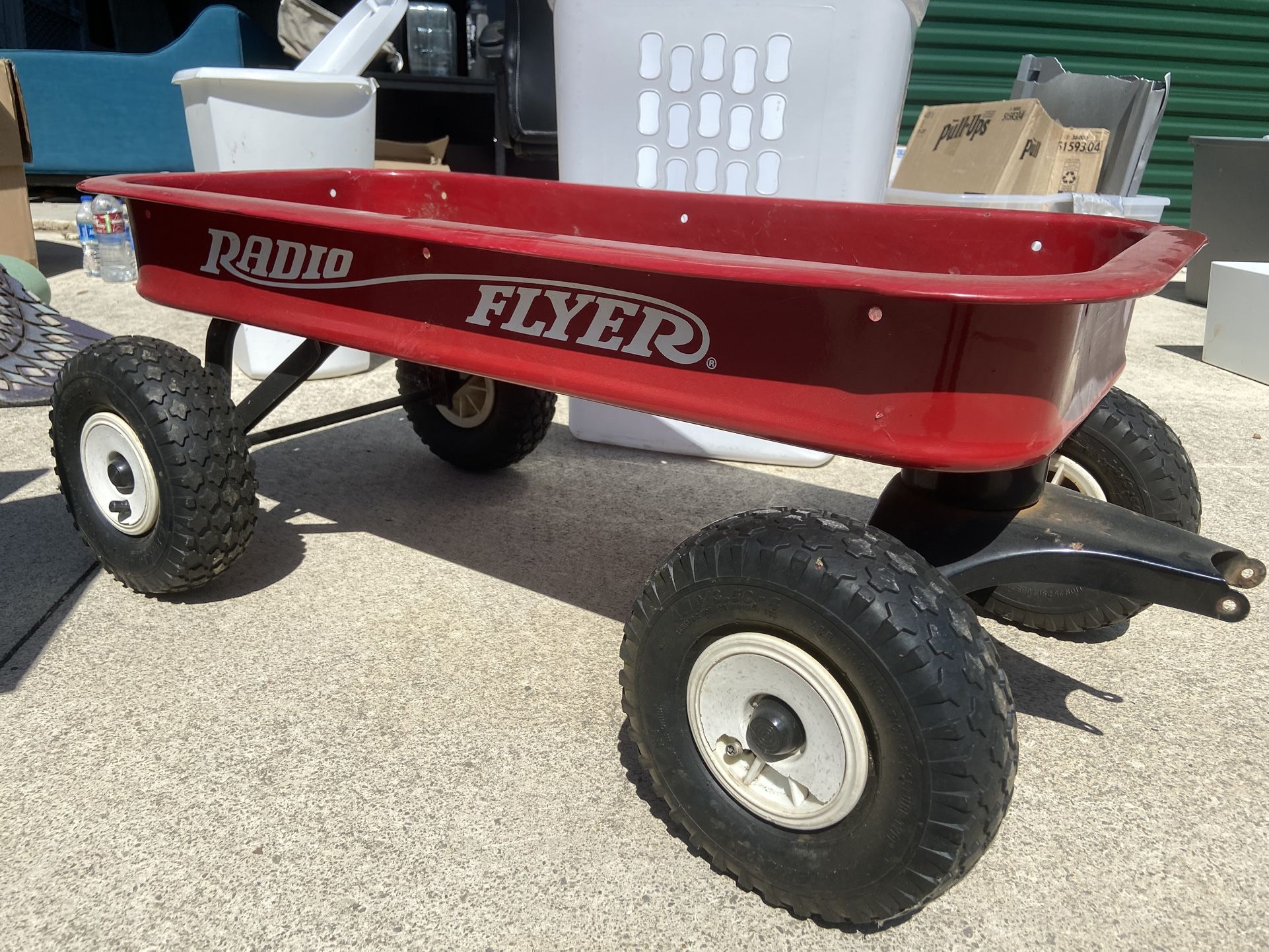 Classic Red Wagon Radio Flyer