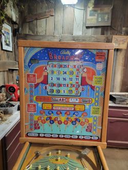 PINBALL MACHINE