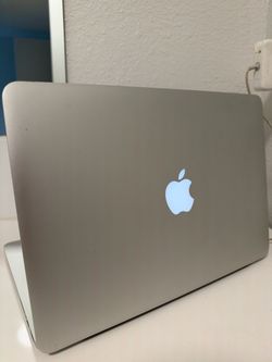 MacBook Pro (Retina, 13-inch, Early 2015)