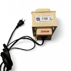 Nissyo NDF-1100U Step Down Transformer 1100W 110-130V to 100V