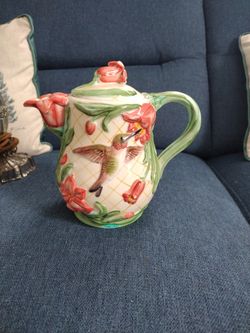 Flowers & Blums Hummingbird Pitcher
