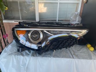 2017-2023 Alfa Romeo Stelvio Headlight (Right Side) LED OEM