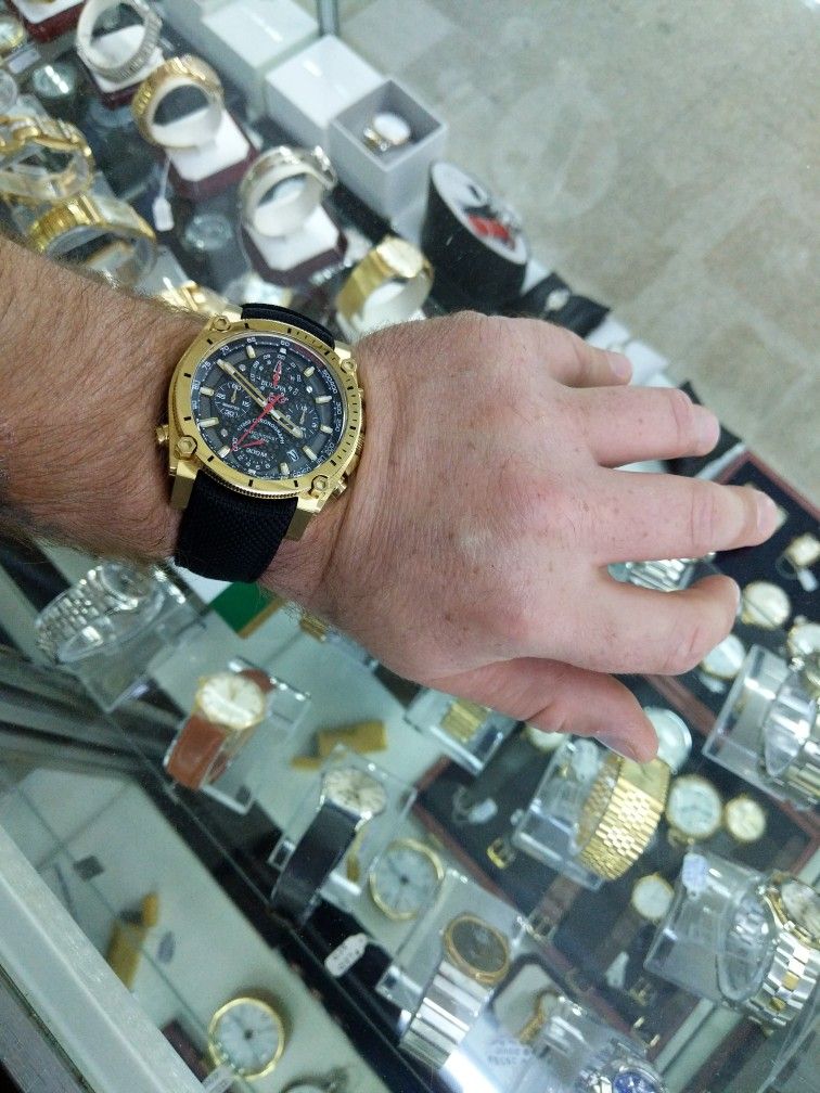 Bulova Precisionist Chronograph Gold-Tone 44mm Men's Watch - Model: 97B178