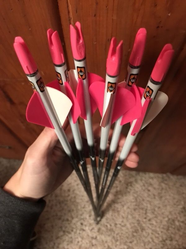 Easton Archery Women's Raider Platinum 500 Arrows 6 Pack for Sale in