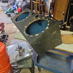 speakers box 12" speakers 