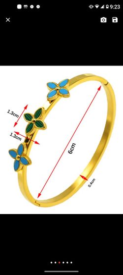 Bracelet new