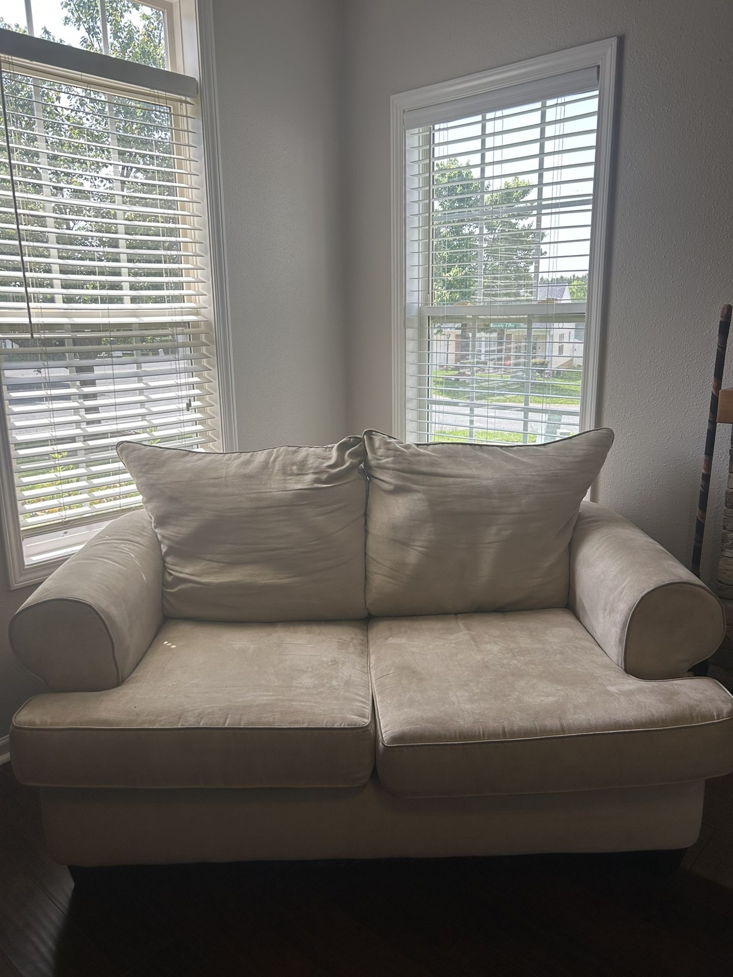 Free Sofa And Loveseat