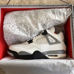 Jordan 4 White Cement 2025 Size 11 (BRAND NEW)