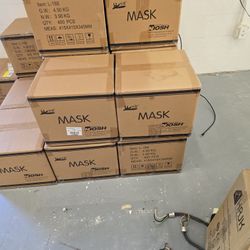 N95 NIOSH Masks 400 Per Case NEW