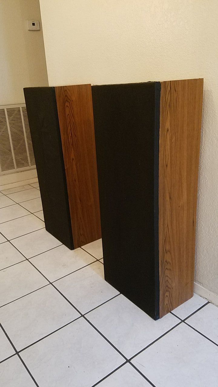 Vintage Magnavox Tower Speakers for Sale in Harlingen, TX OfferUp