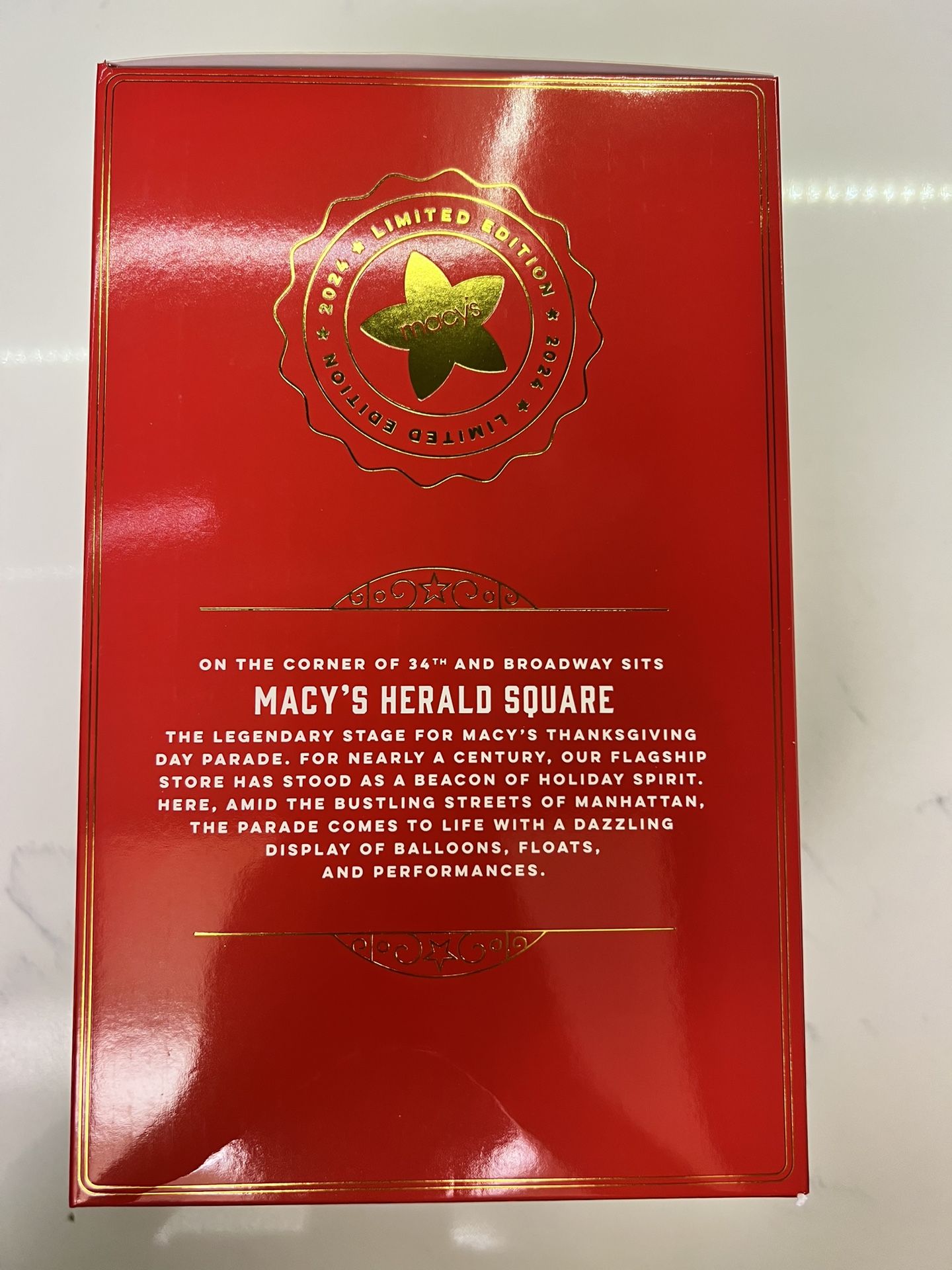 MACY'S EXCLUSIVE 2024 THANKSGIVING PARADE HOLIDAY LANE WATERGLOBE