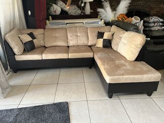 brand-New Sectional  sofas