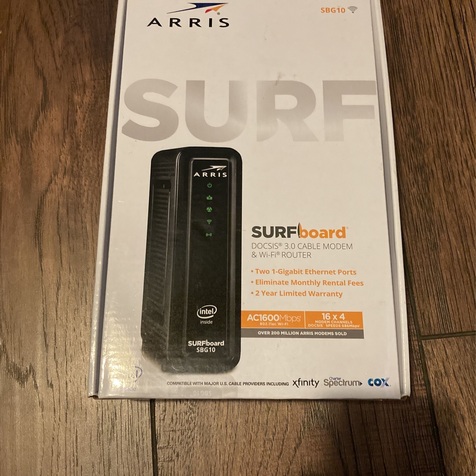 Arris Surfboard Cable Modem And WiFi Router